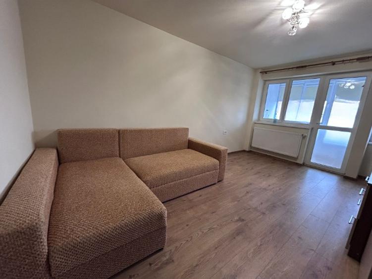 Apartament 2 camere Renovat Total, zona Garii. Suprafata 48mp.