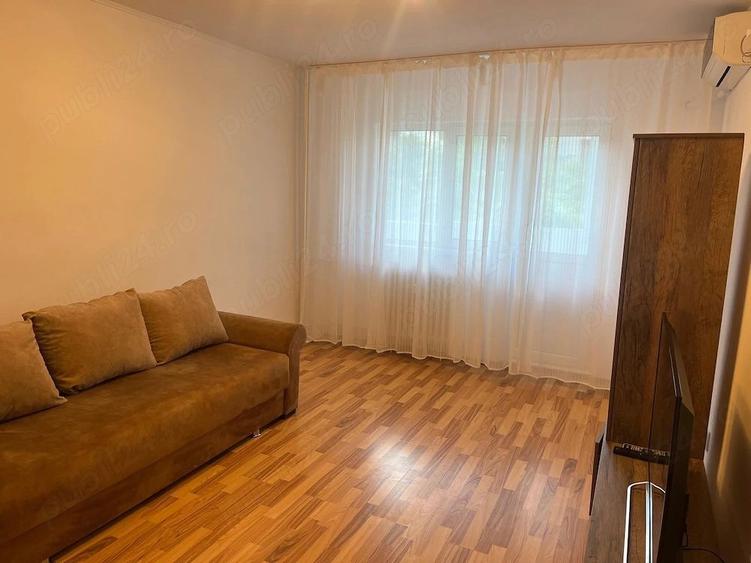 Închiriere Apartament cu 3 camere, 2 băi, 3 AC, 3 min metrou Dristor, etaj 2 ✨