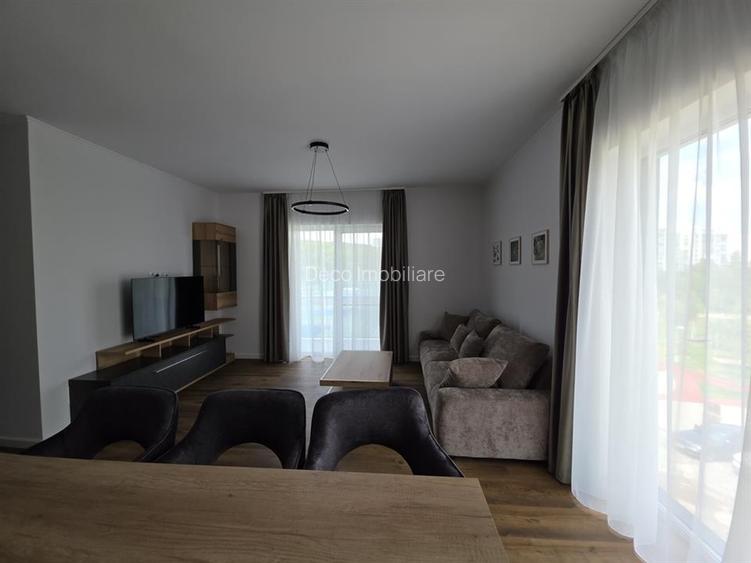 Apartament cu 3 camere lux zona La Terenuri - 4