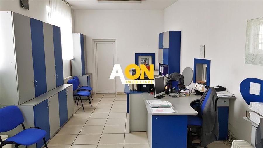 Spațiu de Birouri și Comercial, 800mp + Hală 500mp, Parcare Privată