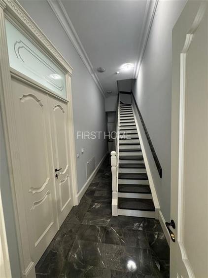Spatiu Ultracentral 411 mp utili,S+P+1,1.500 mp teren, complet renovat - 11