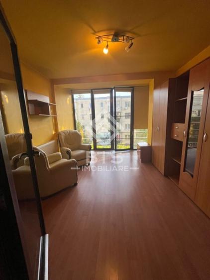 Apartament 3 camere - Aleea Plopilor