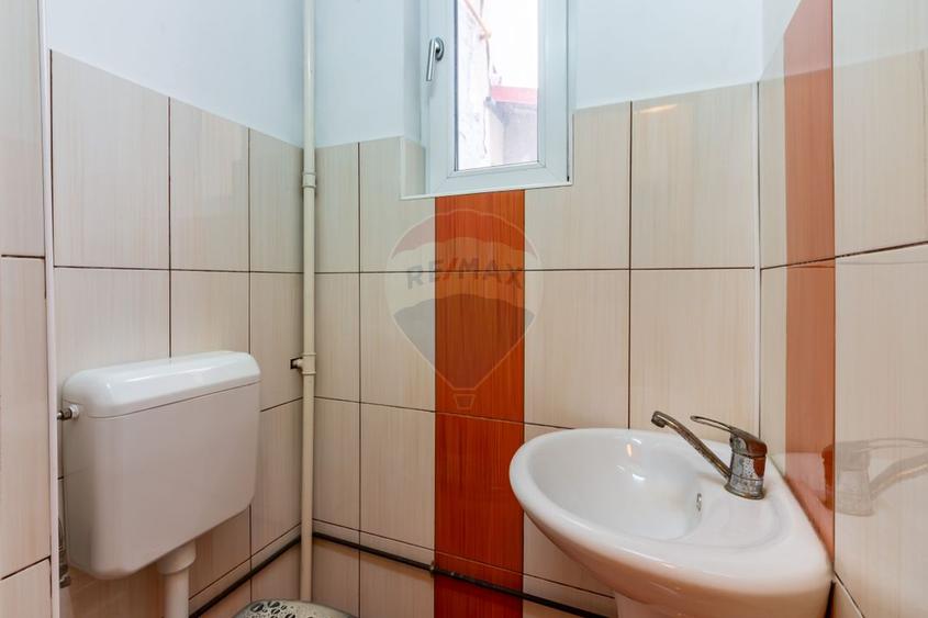 Apartament cu 2 camere | P-ța Dorobanți | 95 mp | necesită renovare