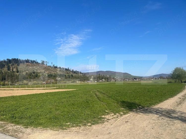 teren intravilan Capu Campului, 2818MP, 33816E pretabil constructie casa - 2