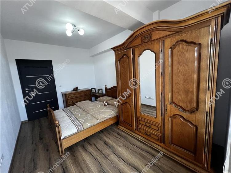 Apartament 3 camere 2 balcoane etaj intermediar zona Doamna Stanca