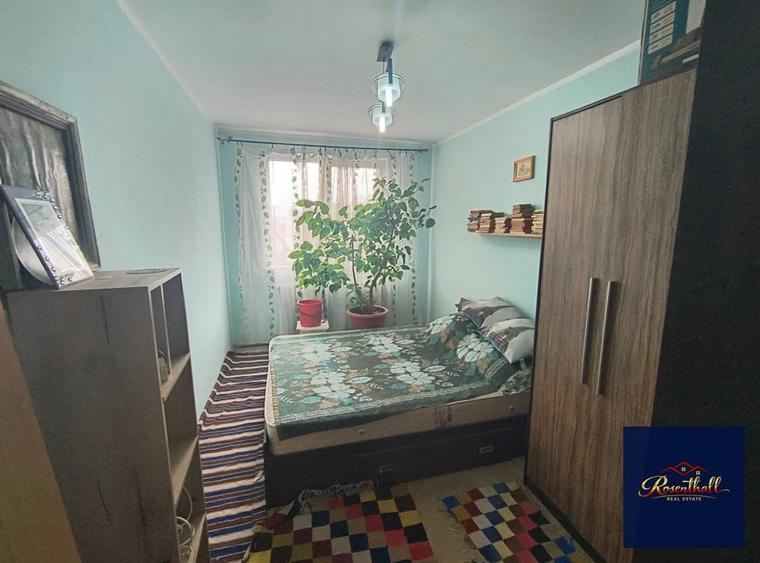 Apartament 4 camere ultimul etaj zona centrala_Parc Eminescu