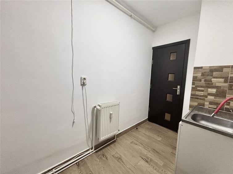 Garsoniera/spatiu comercial de vanzare parter | Sec 2 Pantelimon