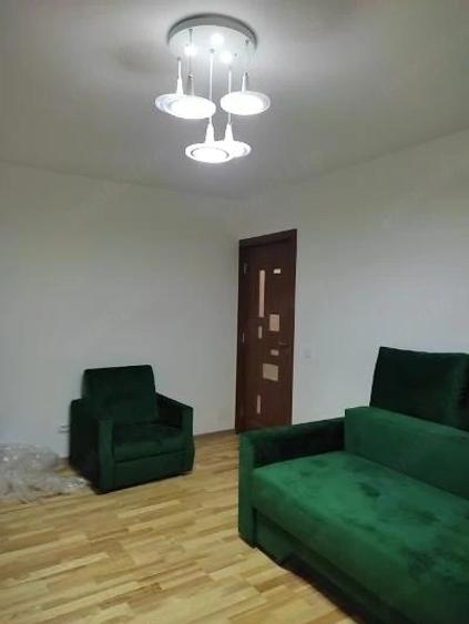 Apartament cu 3 camere, 2 bai, DECOMANDAT, zona Nicolina