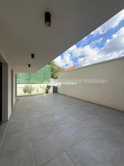 Vanzari Apartamente 3 camere NORD PIPERA - 12