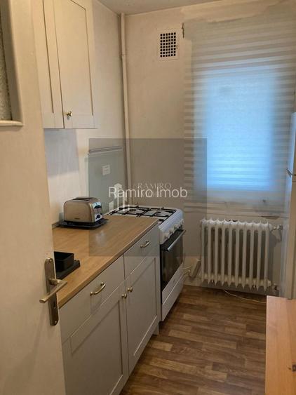 Apartament 2 camere Constantin Brancoveanu / Nitu Vasile Sector 4 - 7