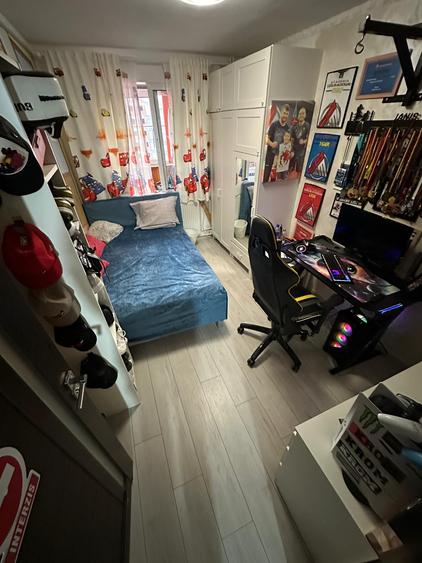 Apartament 4 camere | Calea Moșilor | 82 mp | Centrală proprie | Loc de parcare