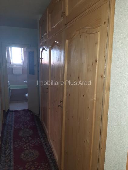 Vanzare Apartament 4 camere zona centrala Tudor Vladimirescu - 9