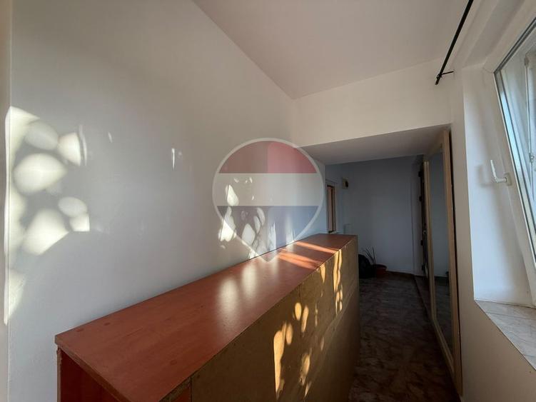 Spațiu comercial/birouri de inchiriat-100 mp Parter+Etaj, sector 3
