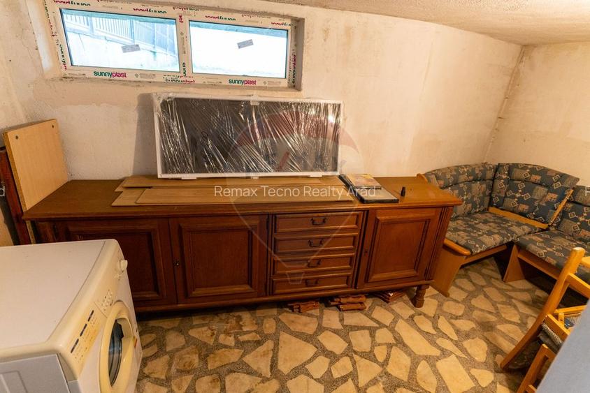 Casă / Vilă cu 6 camere de închiriat în zona Centru Vechi - 40