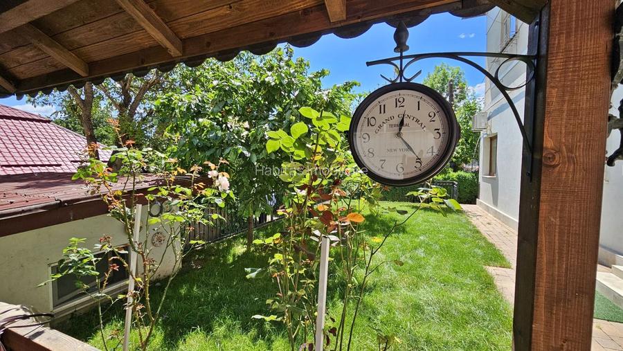 Proprietate in vila cu 2 familii, 4 camere, garaj, finisaje moderne - 42