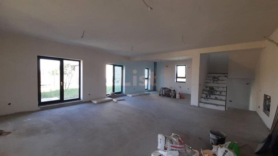 Casa superba, D+P+E, locatie centrala, view panoramic!