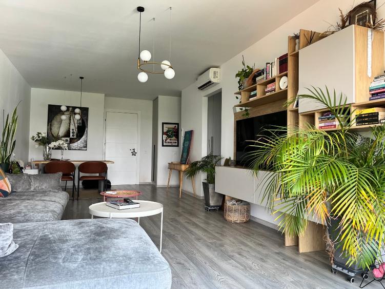 Bright 1-Bed Flat with Panoramic Lake & Park Views - Floreasca