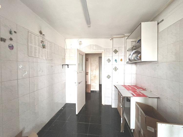 Apartament decomandat Marasesti