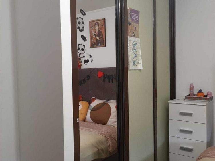 Apartament de vanzare direct de la proprietar-intersecția Materna, Craiovița