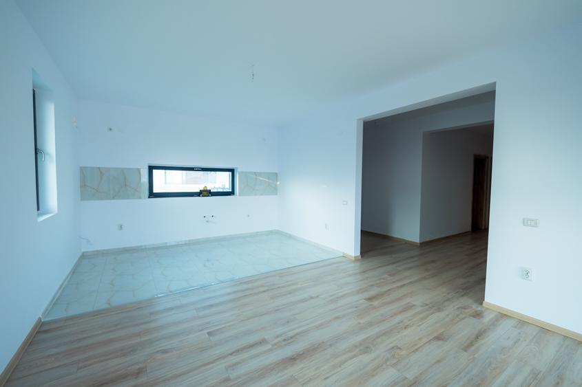 CASA FINALIZATA 4 CAMERE-SOS. PIPERA-TUNARI, BALOTESTI