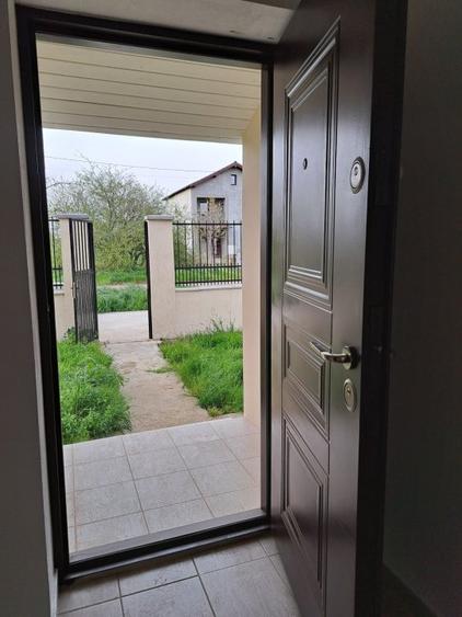 Casa individuala, Parta(inainte de pod, zona Munteni), la 12km de Timisoara