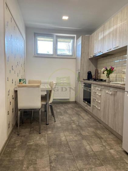 Vânzare apartament 3 camere Râșnov