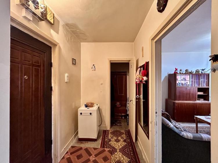 Apartament 2 camere, decomandat, Ultracentral, Ploiesti