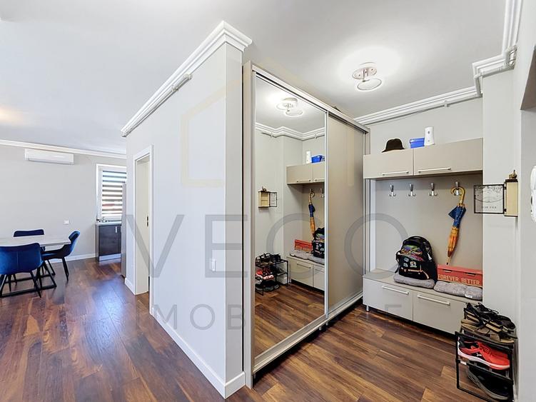 Apartament modern cu 2 camere, parcare, Floresti, zona Sesul de Sus