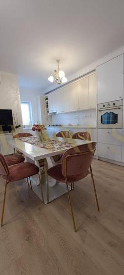 Apartament de 3 camere, 68mp, garaj, boxa 15mp, Oncos Parc