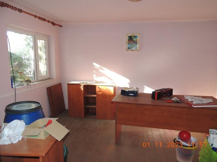 Casa cu teren , Ploiesti , Zona Mihai Bravu , Judetul Prahova