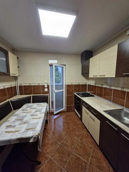 AVIATIEI, STR. ARIPILOR, 2 CAMERE CU LOC DE PARCARE INCLUS