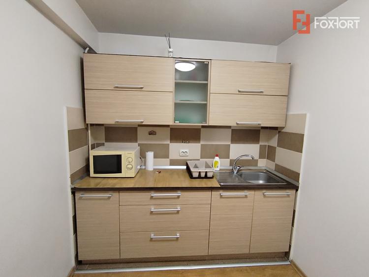 Apartament cu 3 camere de inchiriat in zona Soarelui