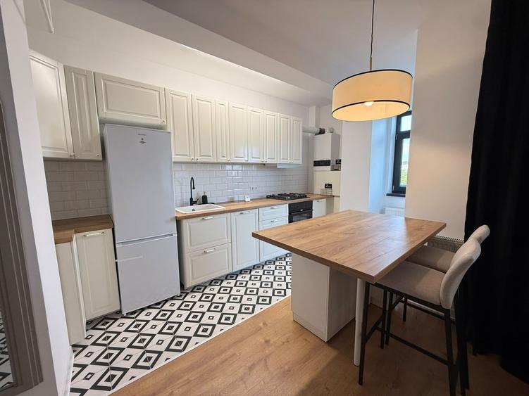Prima închiriere | Garsonieră 50 mp | Balcon | Parcare inclusă | Șosea