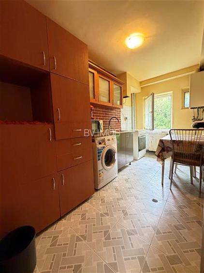 Vanzare apartament 2 camere decomandat, etaj 1, intrare Racadau - 5