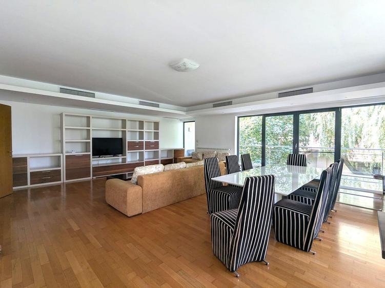 Apartament cu 5 camere, 2 terase si 2 locuri de parcare in Washington Residence!