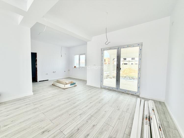 Duplex 123 mp utili - 4 camere - Zona Kaufland - acces asfaltat - Mosnita - 2