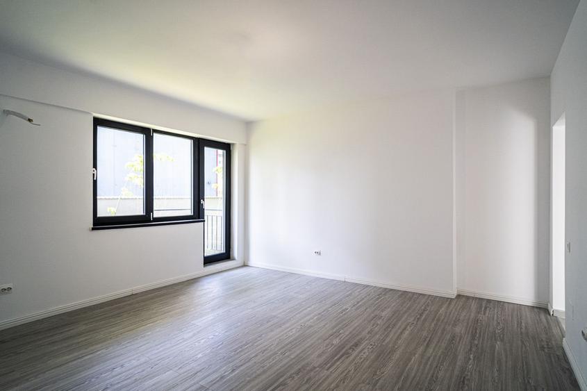 MILITARI, METROU PACII, 2 CAMERE, 57 mp, GRADINA, 150 mp