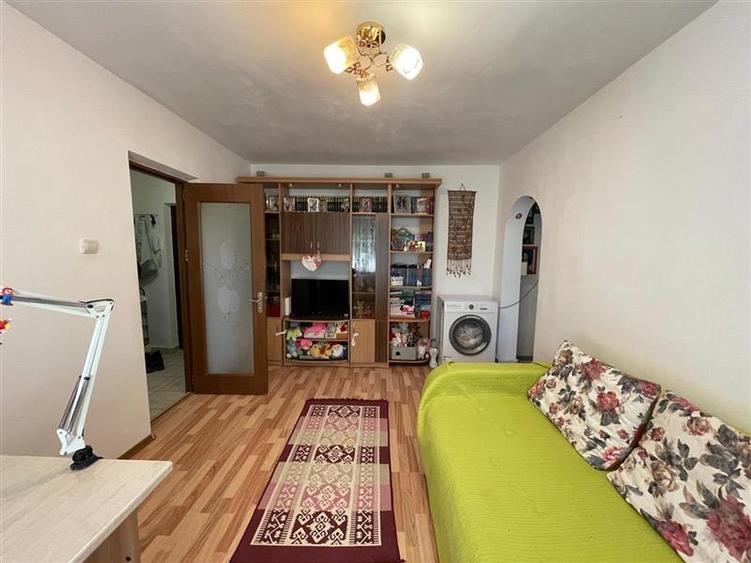 Apartament cu 2 camere de vanzare zona BIG Tulcea