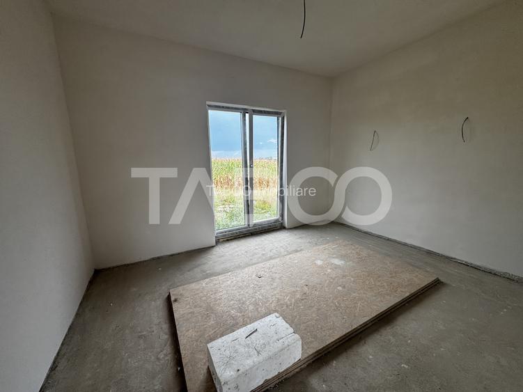 Casa individuala cu 5 camere carport si teren 478 mp Sura Mica Sibiu - 5