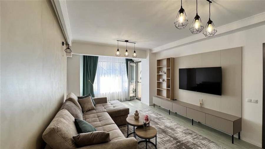 Inchiriere apartament 2 camere de LUX in Plopilor- zona Platinia Mall, Cluj Napo