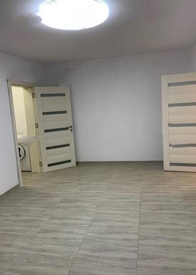 Apartament 3 Camere,Iancului,Metrou ,parter inalt/10,Amenajat,Liber