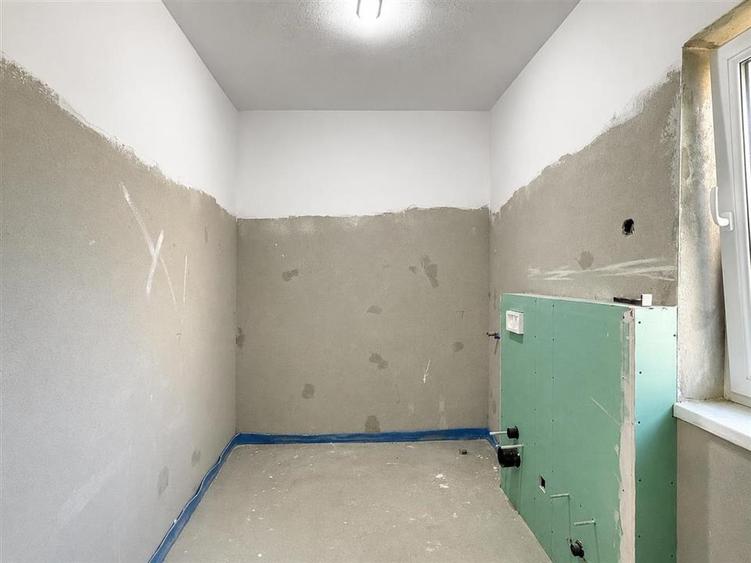 Casa NOUA la cheie individuala 4 camere si curte proprie zona Turnisor