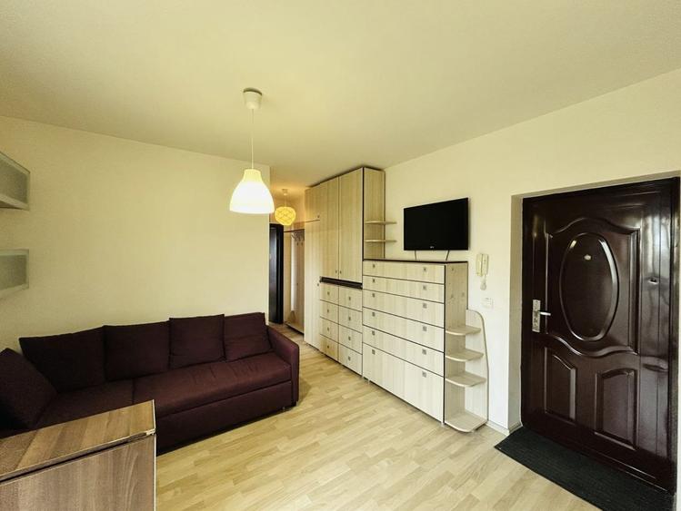 Apartament 2 camere, la cheie, balcon, boxa, loc de parcare