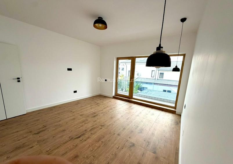 Vila individuala de vanzare p+1 Corbeanca/Petresti  - 16
