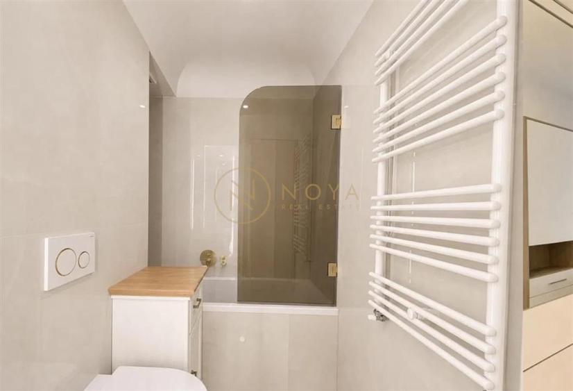 Vanzare apartament Cortina North 3 camere parcare