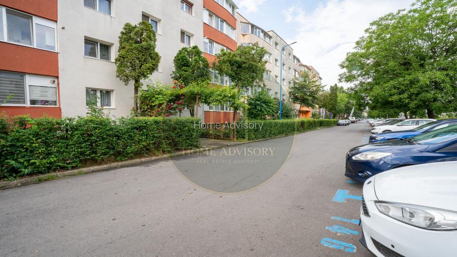 Apartament 3 camere decomandat | Loc de parcare - 12