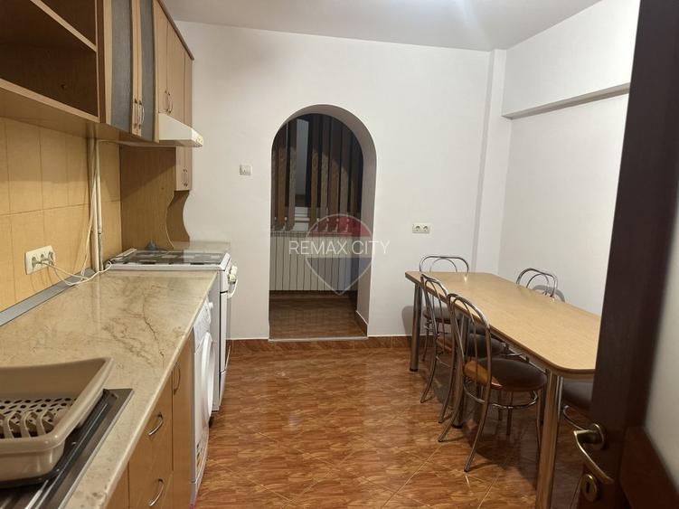 Apartament cu 3 camere de închiriat Privighetoriii - 10