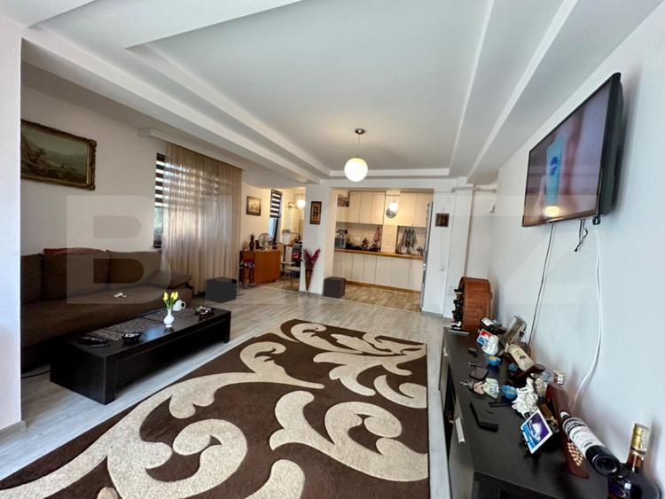 Apartament de 2 camere, 65mp, curte, loc de parcare, zona Rediu