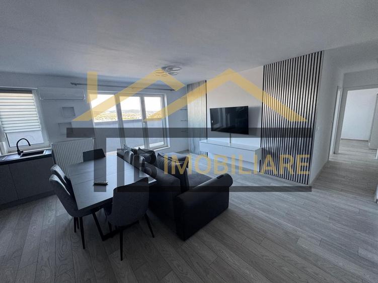 Apartament cu 3 camere, 70mp, parcare, terasa, Zona Maurer