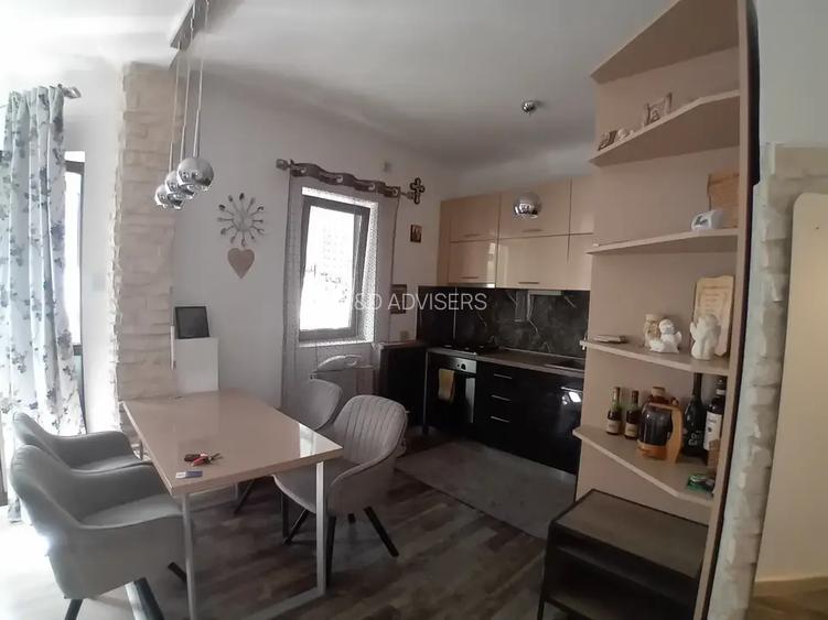 Apartament 3 camere renovat, Unirii, etaj 1 - 2